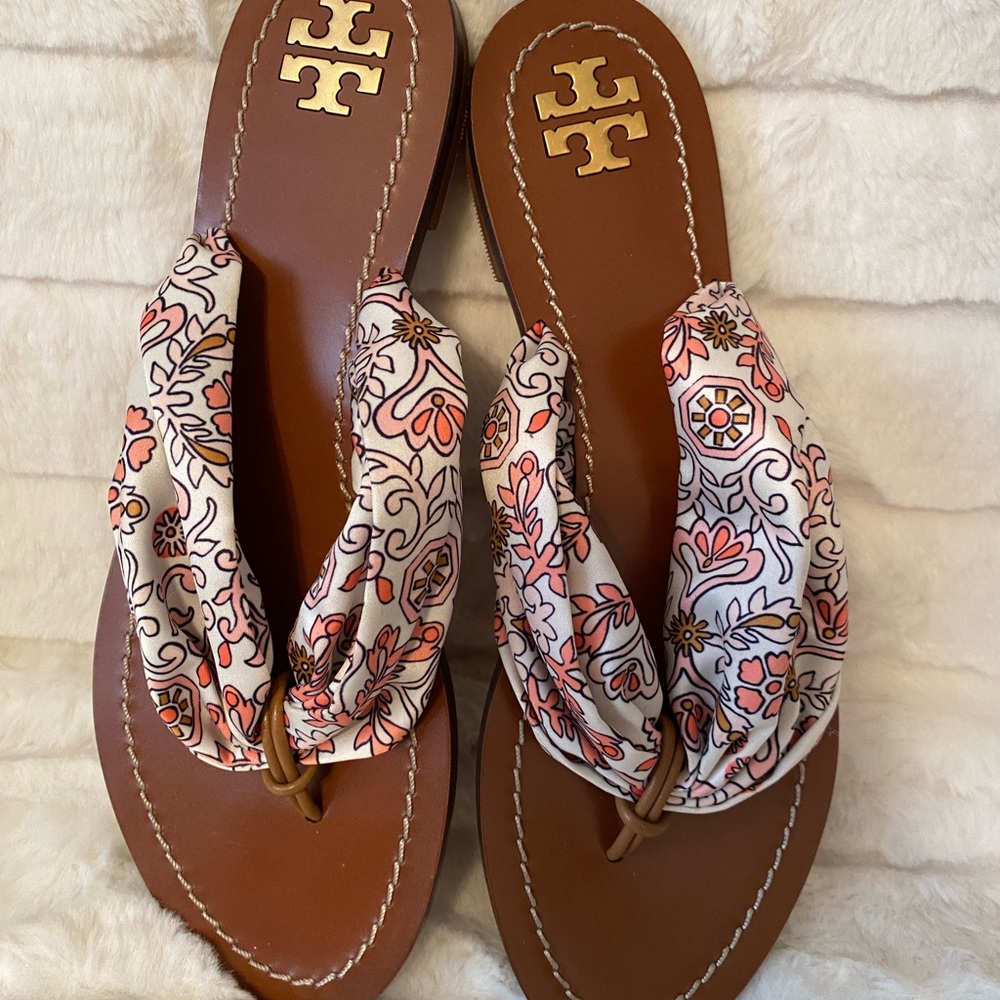 ❤️Flash SALE❤️ ✨🆕✨New Tory Burch Sandals - Picture 2 of 3